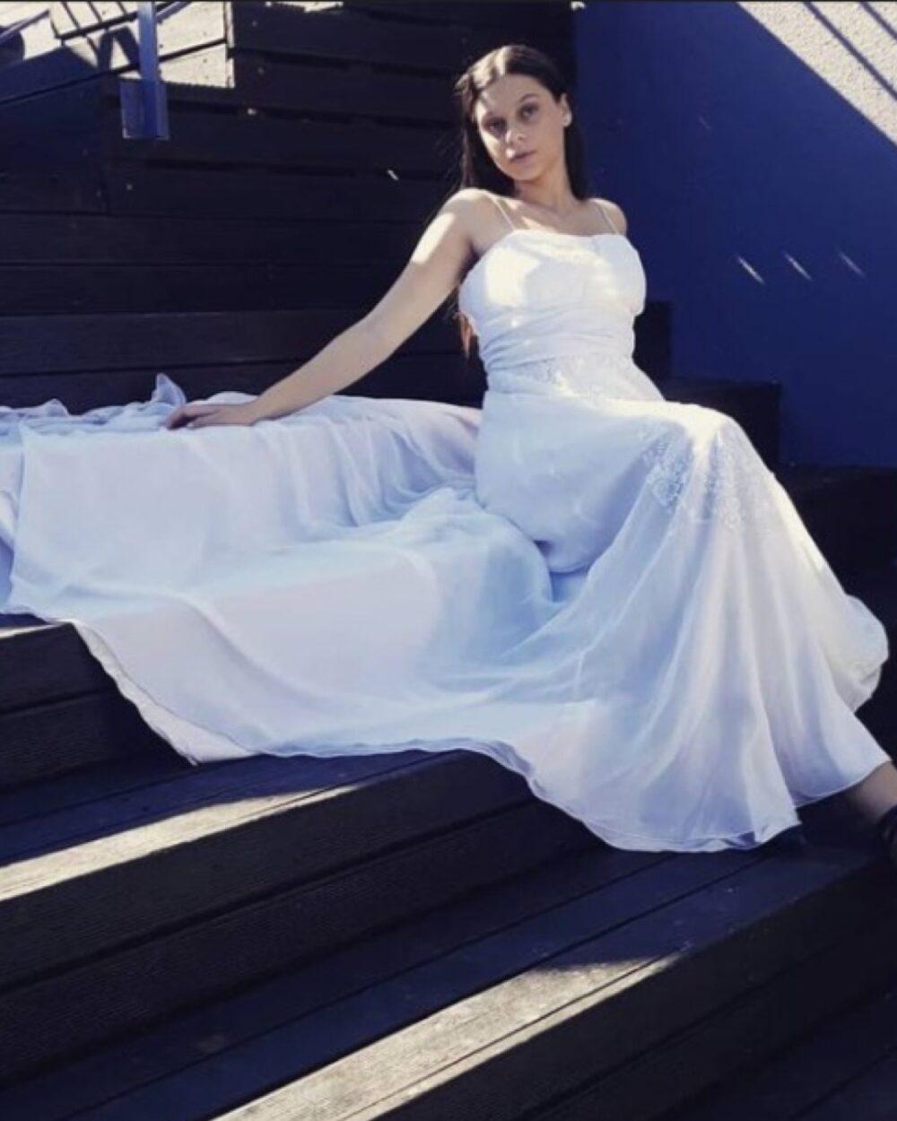 THE-AMARI-DRESS-ONROTATE